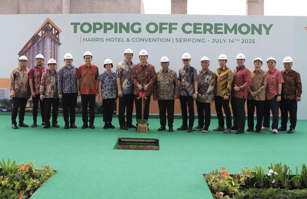 Topping Off Harris Hotel & Convention Serpong: Sinyal Emas Investasi Properti di Summarecon Serpong!