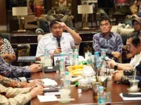 Menteri PKP Maruarar Sirait memimpin mediasi penanganan kasus keterlambatan pembangunan Apartemen LRT City bersama manajemen ADCP