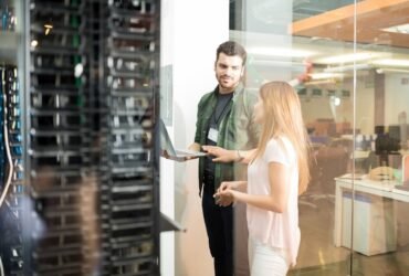 cara membuat ruang server kantor sesuai standar IT