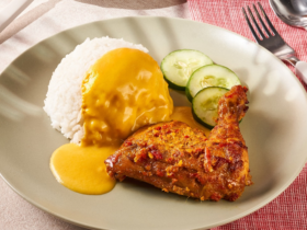 Menu baru IKEA Indonesia berupa Ayam Bakar Padang